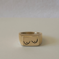 FREE THE NIP Signet Ring Gold